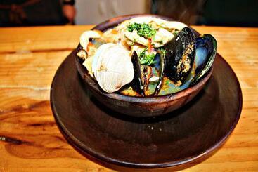 بنسيون Lodge Los Bosques