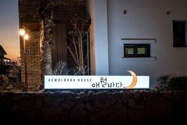 Hotel Aewol Bada Town House
