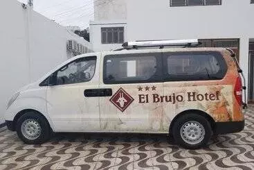 El Brujo Hotel   La Merced