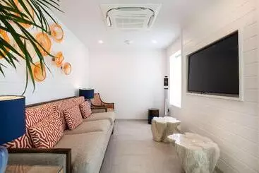 Отель Hilton Vacation Club Flamingo Beach St. Maarten