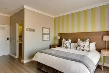 Protea Hotel By Marriott Stellenbosch & Conference Centre