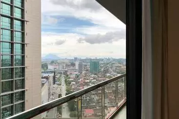 Luco Apartments At Imperial Suites