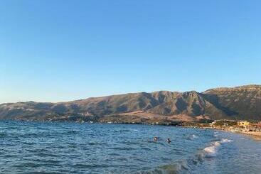 Otel Adriatik Orikum