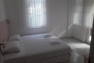 Pembe Kã–åžk Apart Otel