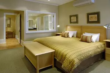 Bushman Sands Hotel