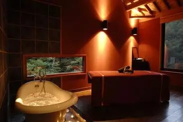 בית מלון כפרי Myojinkan