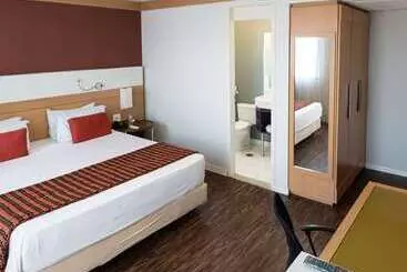 ホテル Quality Faria Lima