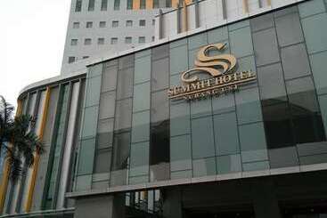 Summit Hotel Subang Usj