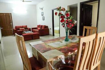 Galaxy Service Apartment