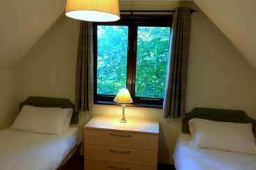 Hotel Prancing Hare Lodge Hot Tub