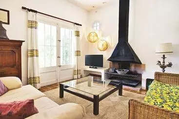 Casa Rural Villa Yannick