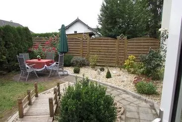 Mökkimajoitus Dorfstüffje