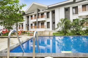 ホテル Lonavala Holiday Homes