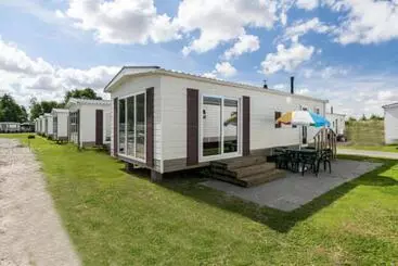 Resort Mb Noordiek Chalet