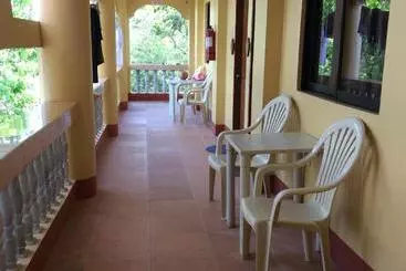 هتل Cherrys Home Rooms For Rent