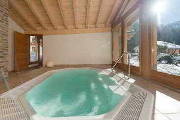 هتل Hemizeus & Iremia Spa