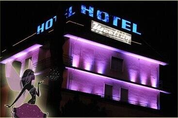 בית מלון כפרי Meeting