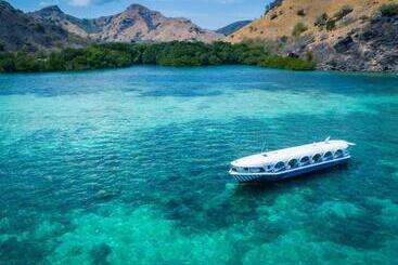 호텔 Ayana Komodo Waecicu Beach