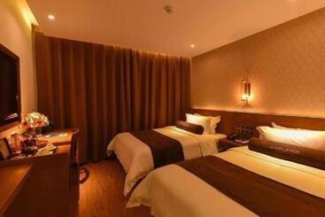 Hotel James Joyce Coffetel Baoding Gaobeidian Railway Station Branch