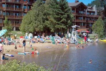 ホテル Le Grand Lodge Mont Tremblant