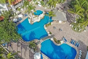 Luna Palace Hotel And Suites