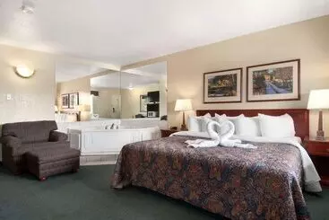 호텔 Travelodge By Wyndham Drumheller Ab