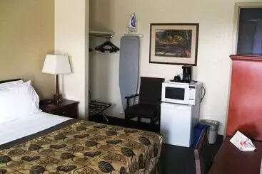 هتل Travelodge By Wyndham Drumheller Ab