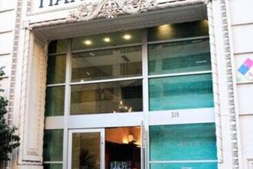 מלון דירות The Haas, Trademark Collection By Wyndham