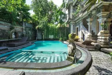 ペンション Sania S House