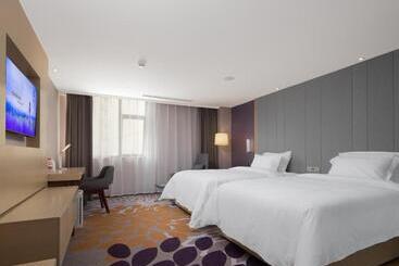 Lavande Hotel Yangchun Donghu