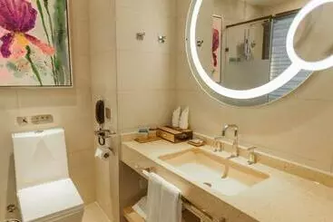 Lavande Hotel Zhangjiakou Victoria Plaza