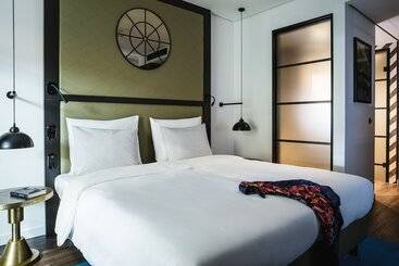 Hotelli Ameron Munchen Motorworld