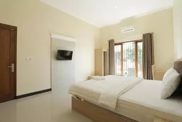 Pension Idr Green Guest House Syariah Mitra Reddoorz