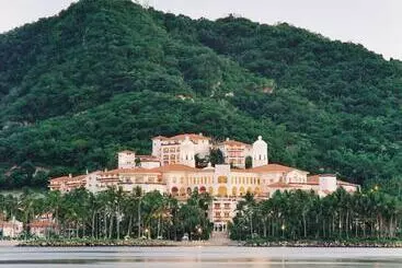 ホテル Grand Isla Navidad Golf & Spa Resort With Marina