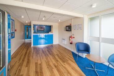 Отель Travelodge Leicester Markfield