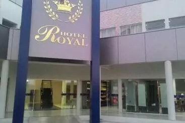 ホテル Royal