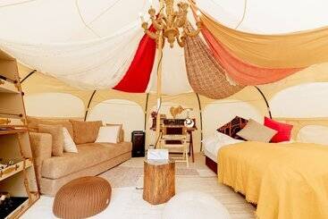 Hotel Yufuin Glamping Comorebi