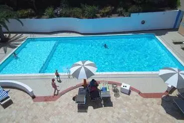 Отель Lh Pedraladda Resort