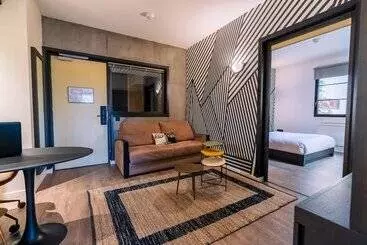 아파트호텔 Cowool Lille Villeneuve D Ascq   Ex Olivarius