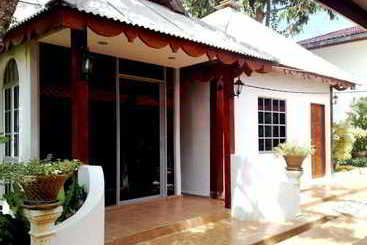 Hotell Mali Perdana Resort