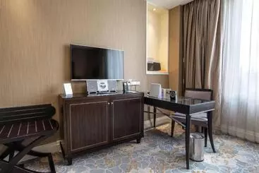 Hotel Qingdao Sea View Garden