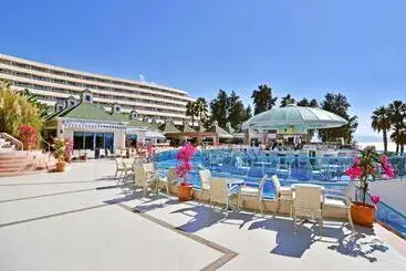 Hotel The Grand Blue Sky International All Inclusive