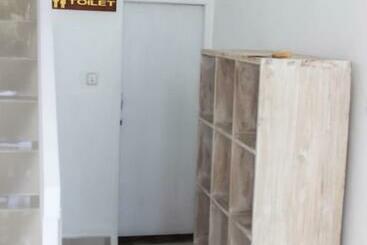 Pensjonat Lilis Ikvala Radha