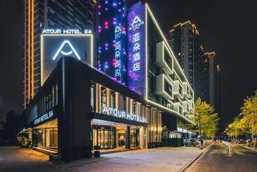Atour Hotel Huzhou Dongwu