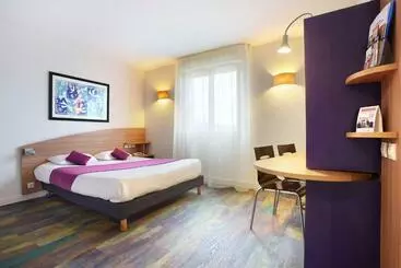 Aparthotel Suite Home Orléans Saran
