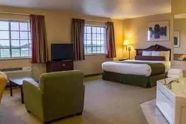 Boarders Inn & Suites By Cobblestone Hotels Shawano