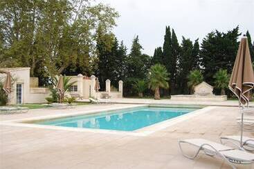 호텔 Domaine Du Grand Malherbes