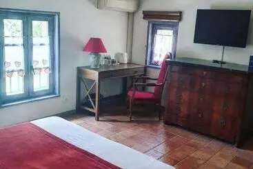 Szálloda Le Mas Des Laurels