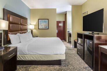 هتل Best Western Plus Wilmington/carolina Beach