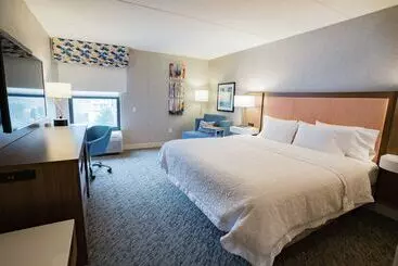 Отель Hampton Inn Clarks Summit